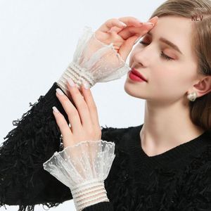 Knäskydd dekorativa handleden manschetter för kvinna elastisk spets dekorera skjorta ärm sommar solproof accessoarer