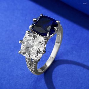 Кольца кластера Весна Qiaoer Роскошное стерлинговое серебро 925 пробы 5CT Сапфир Высокоуглеродистые бриллианты Ювелирные изделия из драгоценных камней Свадебное обручальное кольцо