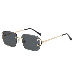 Designer-Sonnenbrille für Damen, Sonnenbrille für Herren, schwarze Brille, Luxus-Sonnenbrille, Outdoor-Strand-Sonnenbrille für Mann und Frau, Mischungsfarbe optional