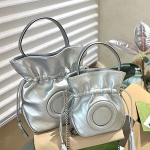 Women String Bucket Bas Cait Counter Counter Presh Presh Silver Hardware Chain Stail Fashion Letter Leather Leather Designer Tote Highting 231115
