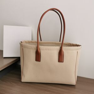 Luxury DrawString Tote Bag Hot Sales Designer Bag Fashion i Smooth Calvskin Tan For Women Bagen kan hand bära axelbärande tvärkroppsbär