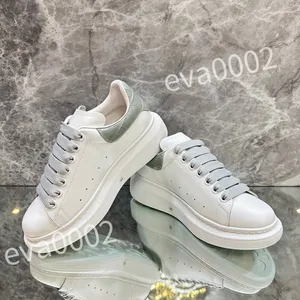 2023 Hot Fashion Sneakers Casual Shoes Boot Lace Up Women Men Platform Sole White Black Espadrille Leather Shoe Classic Trainers XSD221105