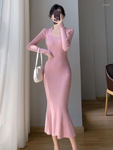 Повседневные платья, осенне-зимний вязаный свитер миди для женщин, 2023, корейский модный розовый вечерний халат с длинными рукавами, Vestidos