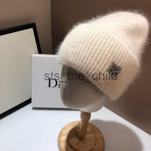 Beanie / Skull Caps 21 Cores Real Rabbit Fur Beanies Chapéu de Inverno para Mulher Luxo Strass Carta Knit Bonnet Senhora Outono Inverno Quente Skullies X0907 x0908