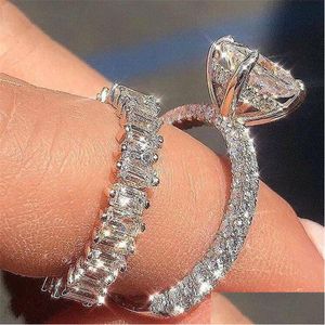 Fedi nuziali Cocktail Gioielli di lusso Anelli per coppie 925 Sterling Sier Princess Cut Topazio bianco Moissanite Diamond Party Women Wedding B Dhses