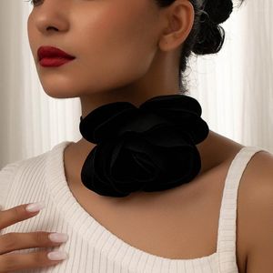 Choker e0be nisch retro svart röd rosblomma sammlingar halsband franska elegant sexig kassakedja söt krage kvinnor smycken gåva