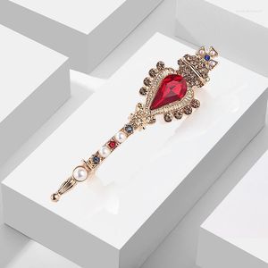 Brooches Europe Baroque Women Vintage Teardrop Rhinestone Cross Crown Magic Wand Scepter Brooch Pins Clothing Accessories