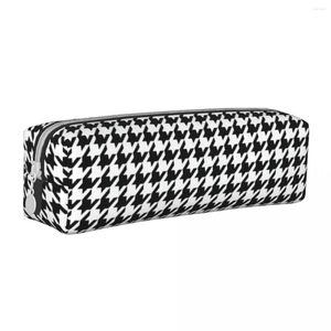 Retro Houndstooth Square Pencil Cuter