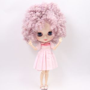 Puppen ICY DBS Blyth Puppe NoBL10492352 Lila Mischung Rosa Afro-Haare GELENKkörper Weiße Haut Neo 16 Bjd 230907