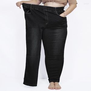 Calças de brim femininas adequadas para 140kg calças jeans de grandes dimensões 2023 feminino cintura alta primavera casual botão calças das mulheres streetwear outono