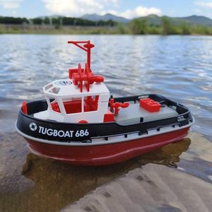 ElectricRC Boats Remote Control Tugboat 1 72 Electric Boat Water Toy Charging Boy Girl Simulation Cargo Ship Model 230906