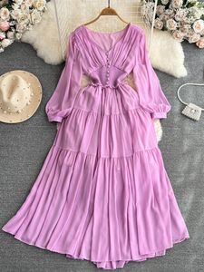 Vestidos casuais primavera outono vintage mulheres chiffon vestido longo elegante roxo / vermelho / bege vestidos com decote em v manga bufante férias praia maxi robe