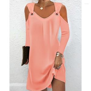 Casual Dresses Sexig Autumn Strap Långärm V Neck Loose Bohemian Vacation Dress Y2K Ins Clothes Elegant Women Off Shoulder Shirt