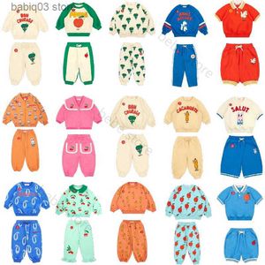 衣料品セットBebe Store Bebe Store 2023 CHILDRES MOSAIC CORNTAST STUARS TREASURESレジャージョーカールーズセーター。子供服T230907