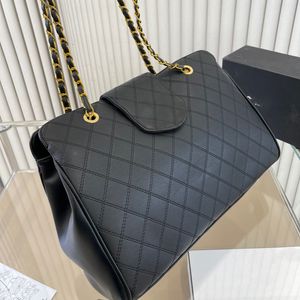 7A Kobiety Tote Brand Marka Klasyczna złota metalowa łańcuch zewnętrzny Designer One ramię Prosty torba na zakupy