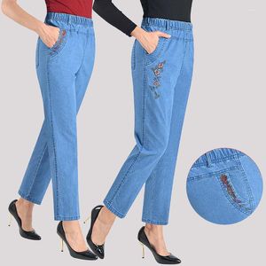 Women's Jeans Mom's Spring/Summer Mid To Old Age Loose Straight Sleeve 9-point Embroidered Elastic High Waist