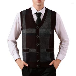 Camisolas masculinas 2023 camisola colete coreano moda mens cardigan botões para baixo malha sem mangas básico listrado lã roupas vintage