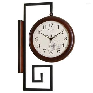 Zegary ścienne Chińskie zegar w stylu vintage Kreatywny cichy drewno kwarcowy salon dwustronny Horloge duży wystrój 50WC