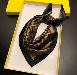 Sciarpa Lettera di moda Fascia per capelli Marca Piccola sciarpa Accessori per foulard variabili Regalo di attività