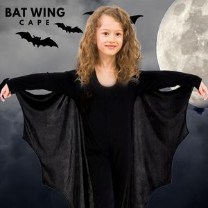 Besondere Anlässe Unisex Halloween Schwarzer Fledermausflügel Umhang Umhang Kostüm für Kinder Kind Jungen Mädchen Verkleidungszubehör 230906