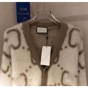 21 Maglioni firmati di marca di moda nuovo cappotto allentato femminile marrone presbiopia maglione con stampa completa cappotto pigro cardigan allentato topcc