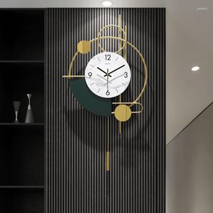 Wall Clocks Light Luxury Creative Clock Living Room 2023 Home Fashion Hanging Restaurant Mute Decorative Watch