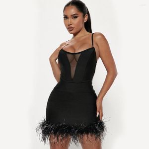 Arbetsklänningar 2023 Summer Women Sexig svart ärmlöst Mesh Sling Feather Bodycon Bandage Mini kjol Elegant Party 2 Tvådelar Set Vesidos