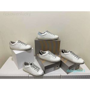 10a goosely stjärna Doold High Shoe Top Super 2023 Dirty Sneakers Metallic Casual Shoes Snake Classic Goldens Skin Heel Suede Cream Sole Women Man White Leather