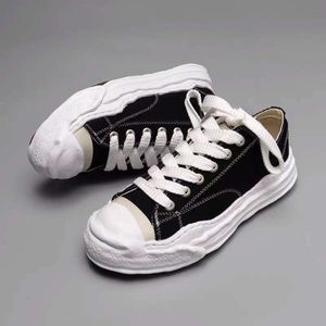 Maison Mihara Yasuhiro Mmy Ayakkabı Gülümseme ve Yükseltme Erkek Ayakkabı Tuval Ayakkabıları Siyah Beyaz Lüks Kadın Ayakkabıları Dantel Spor ayakkabıları