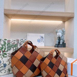 Дизайнерская сумочка поперечная сумка высококачественная кожаная ручная ручная ручная работы для ручной работы женская стильная многофункциональная сумка для плеча