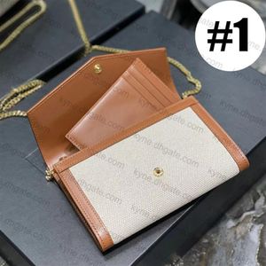 Altın harfli mini moda zinciri çantası logo woc çantaları kadın çanta cüzdanı 19x12x4cm231u