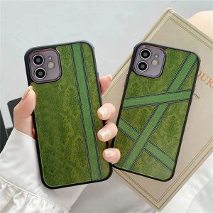 デザイナーグリーン電話ケースiPhone 11 12 13 14 Pro Max Plus Fashion Luxury Shockproof Case CYD239082のクラシックレターバックカバー