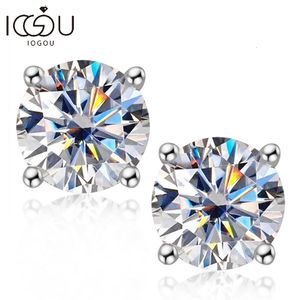 Stud Iogou Redondo D Cor 8.0mm Diamante Simples Quatro Garra Brincos para Senhoras Clássico 925 Sterling Silver Engagement Presente 230907