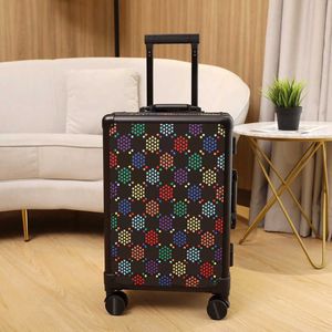 Дизайнерский чемодан посадочный багаж Lititcase Spinner Travel Universal Wheel Женские троллейбусы Duffel Cloud Star Designer Bag Bag