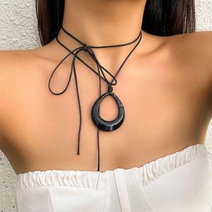 Pendant Necklaces PuRui Personality Black Red Hollow Big Water Drop Necklace For Women Adjustable Leather Rope Choker Y2K Jewelry Party