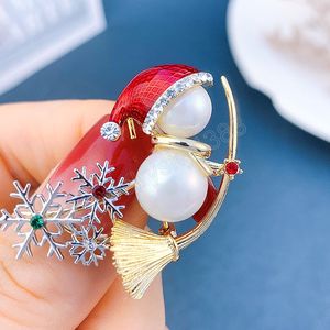 Imitation Pearl Snowman Brosches For Women Exquisite Skiing Broom Snowflake Lapel Pins Christmas Jewely New Year Brooch Gifts