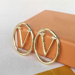 Stor storlek 44mm Fashion Gold Hoop örhängen för Lady Women Party Wedding Lovers Gift Engagement Smycken med Box202y