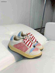 Skor för pojkar flickor Grid Letter Printing Slip-Resistent Child Sneakers Storlek 26-35 LACE-UP Baby Casual Shoes inklusive Box Sep01