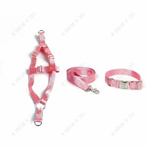 Coleiras de cachorro Leashes Designer Harness Collar Set Ajustável Nylon Clássico Carta Padrão Resistente e Durável Animais de Estimação para Cães Médios Grandes Dhghl