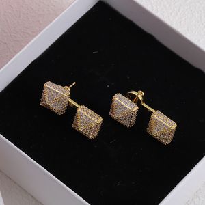 Lyxiga stora guldörhängen för Lady Women Crystal Girls Ear Studs Set Designer Jewelry Earring Valentines Day Gift CHD23090810 Superka