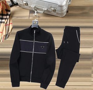 Mens Tracksuit Luxury Designer Set Jogger Sweatshirts Hoodie Jackets Stråk