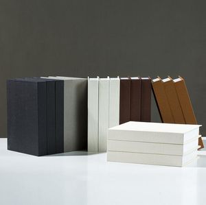 Objetos decorativos estatuetas estilo livros falsos caixa de mesa de café cor designer decoração livro simples sólido el modelo quarto macio prop dro ottjx