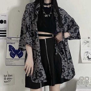 Deeptown japonês y2k anime impressão blusa preta feminina kpop gótico escuro academia oversize camisas de manga curta grunge streetwear