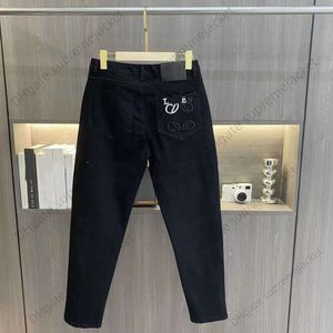 Lowe Marke bestickte Jeans für Herren, Herbst/Winter, neue, verdickte, hochwertige Hose, lockere, entspannte, schlanke Füße