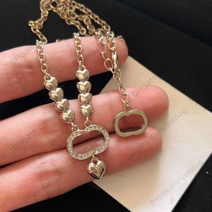 Designer smycken halsband Ny högversion halsband för kvinnors klavikel ben kärlek xiangjia ljus lyx live sändningsvaror