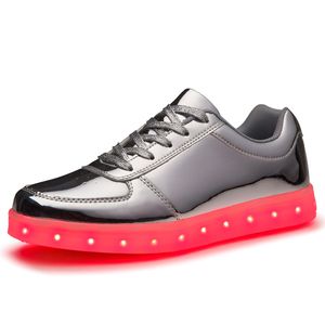 Light Basketball Shoes Men And Women Couples High LED USB Charging Lamps Low Sneakers Casual Lamp Running Shoe Colorful Kids Skateboard Loafers 801