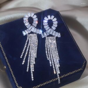 Dangle Earrings 2023韓国デザインファッションジュエリーシルバーカラーラグジュアリージルコンクロスロングタッセルエレガントな女性の結婚式パーティー