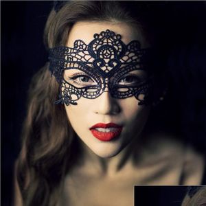 Party Masks Fashion Queen Lace Mask Exquisite Masquerade Black White Halloween Decoration Drop Delivery Home Garden Festive S DHGARDEN DH9MK