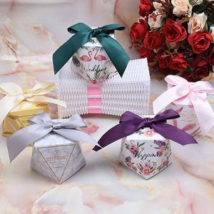 Favor Holders Newest Diamond Paper Candy Boxes Creative Wedding Favors For Guest Wedding Party Gift With Ribbon ZZ