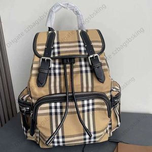 Principais bolsas de viagem Bolsas de designer de mochilas femininas Moda New Oxford Ploth Ploth Multifuncional Tote School School Classic Plaid Men's Outdoor Sports Bag